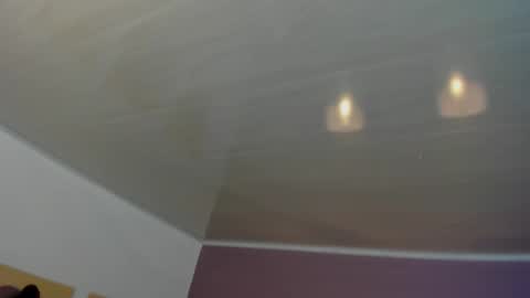 Scarlet Edwars online show from March 3, 6:13 pm