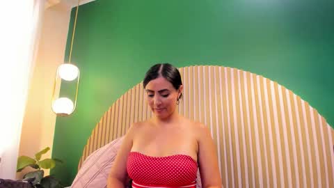 Scarlet Edwars online show from February 12, 8:34 pm