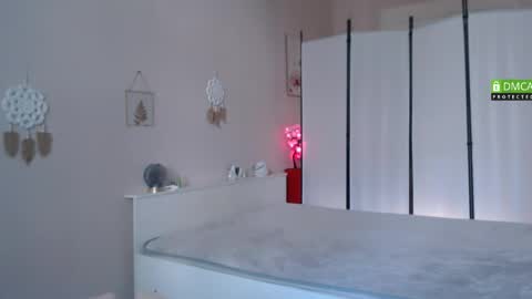 scarlet_sweety online show from May 27, 2:03 pm