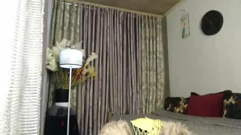 scarlet online show from January 4, 9:54 am