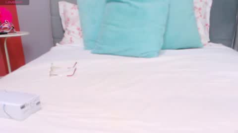 Scarlet online show from February 16, 6:06 pm