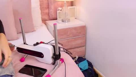 Scarlet Fooxs online show from February 26, 12:08 pm