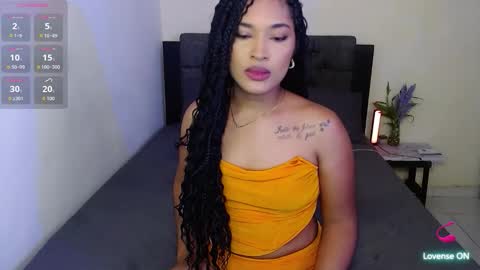 Snapshot of scarletfox23 chatting on September 29, 8:52 pm Scarlet Fox online show from September 29, 8:52 pm