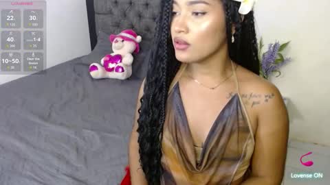 Snapshot of scarletfox23 chatting on October 7, 9:00 pm Scarlet Fox online show from October 7, 9:00 pm