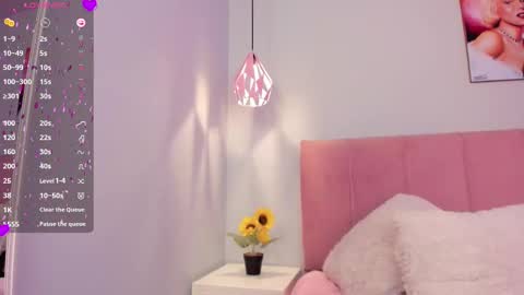 Snapshot of scarletgv chatting on February 26, 10:38 am Scarlet online show from February 26, 10:38 am