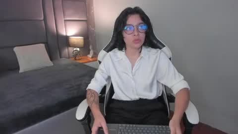 scarleth_blaze online show from May 26, 3:01 am