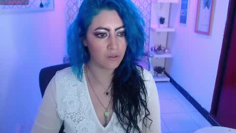 Snapshot of scarleth_bluee chatting on March 3, 3:08 am Scarleth online show from March 3, 3:08 am