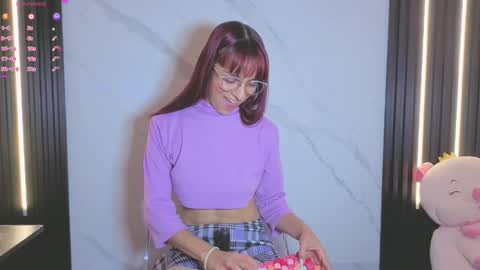 I am  Scarleth  Check mi profile online show from February 13, 12:52 pm