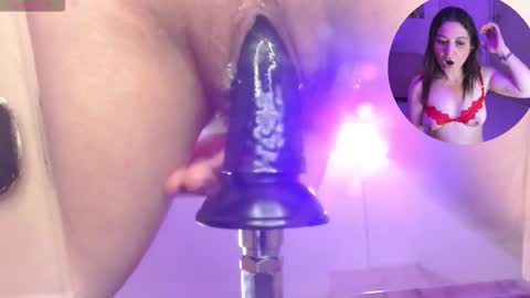 Snapshot of scarlethill_ chatting on September 18, 3:49 pm scarlethill_ online show from September 18, 3:49 pm