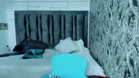 S C A R L E T online show from September 24, 12:12 pm