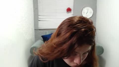 Snapshot of scarlethsexy69 chatting on October 16, 6:40 pm scarlethsexy69 online show from October 16, 6:40 pm