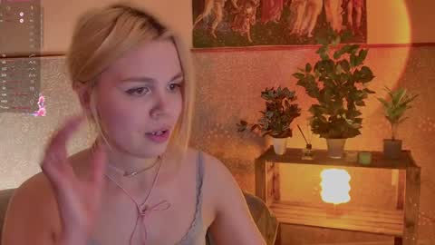 scarletmarney online show from May 17, 10:46 am