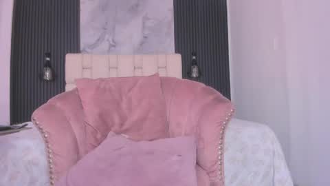 scarlet online show from May 15, 4:36 pm