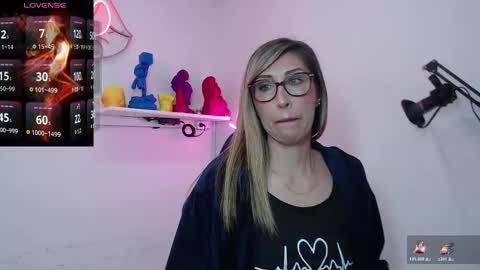 Scarlett online show from March 28, 11:55 am