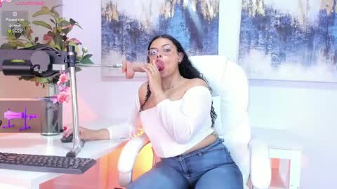 Scarlett online show from May 19, 7:32 pm