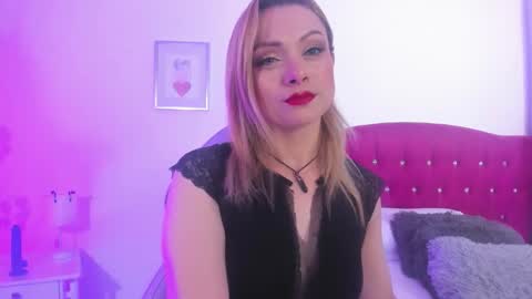 Snapshot of scarlett_blake11 chatting on September 9, 4:56 am scarlett_blake11 online show from September 9, 4:56 am