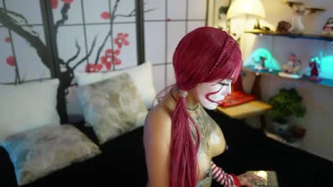 Scarlett Collins online show from April 11, 6:40 am