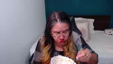 Scarlett  online show from November 11, 10:28 am