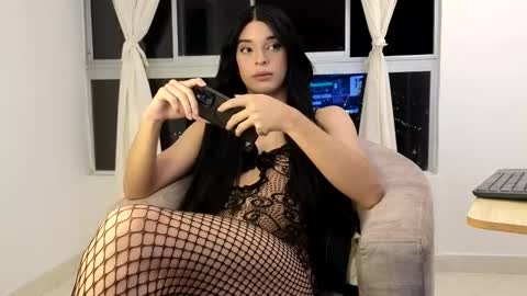 scarlett_is_here online show from October 2, 8:57 am