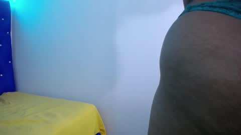 Snapshot of scarlett_keaty chatting on February 26, 4:27 pm scarlett online show from February 26, 4:27 pm