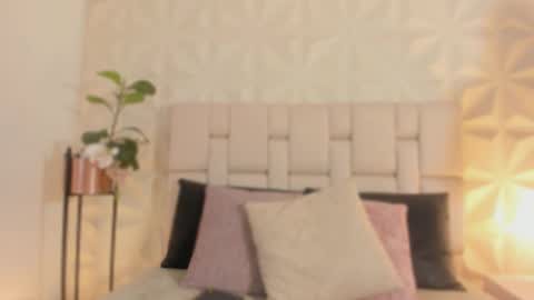     online show from October 27, 12:16 pm