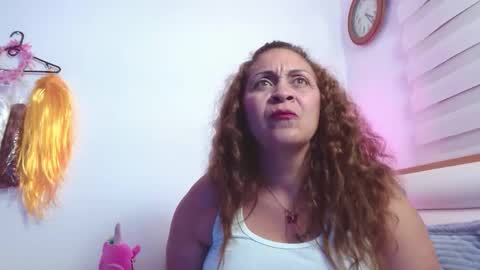 scarlettbooty online show from February 18, 4:23 am