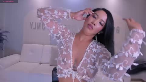 Snapshot of scarlettboss_ chatting on October 2, 12:48 pm Scarlett online show from October 2, 12:48 pm