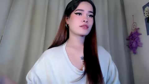 Snapshot of scarlettcumm chatting on October 27, 11:43 am YOUR GIRLFRIEND online show from October 27, 11:43 am