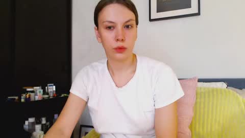 Scarlett online show from June 2, 11:23 am