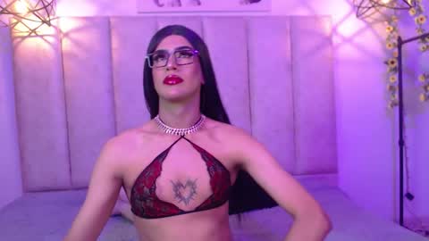 Scarlett online show from December 2, 5:48 am