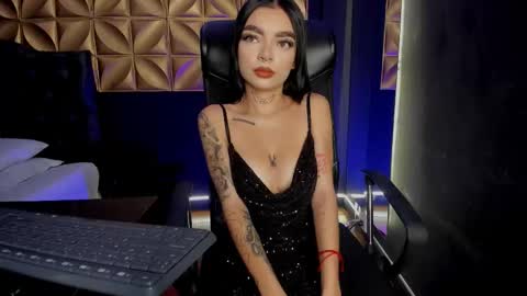 Scarlet online show from October 21, 5:38 pm