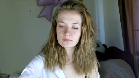 Elsa online show from July 5, 7:59 am
