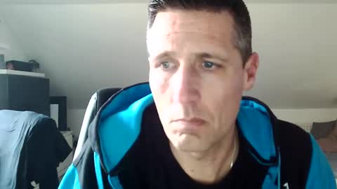 Snapshot of schnuckigeil chatting on February 25, 2:37 pm Dildomen online show from February 25, 2:37 pm