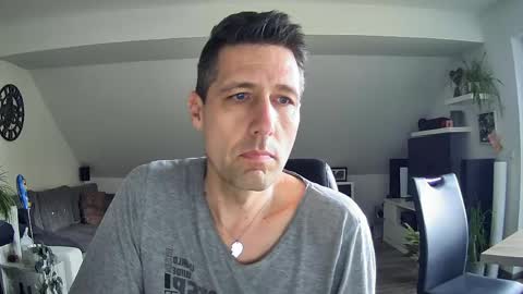 Dildomen online show from March 26, 8:30 am