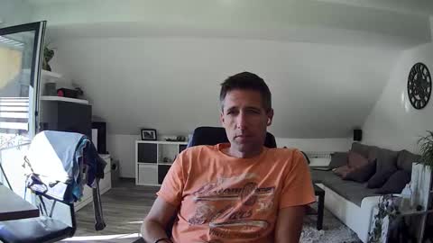 Snapshot of schnuckigeil chatting on September 19, 8:40 am Dildomen online show from September 19, 8:40 am