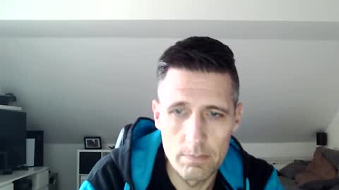 Snapshot of schnuckigeil chatting on February 5, 2:37 pm Dildomen online show from February 5, 2:37 pm