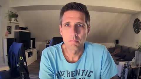 Snapshot of schnuckigeil chatting on September 11, 5:47 pm Dildomen online show from September 11, 5:47 pm