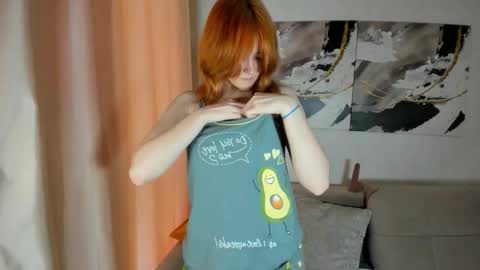 Snapshot of schoolg1rl chatting on October 15, 5:54 am schoolg1rl online show from October 15, 5:54 am