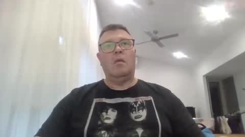 Scoobs online show from April 14, 8:17 am