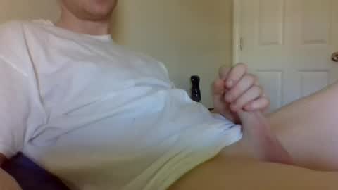 scooter912 online show from February 28, 7:25 pm