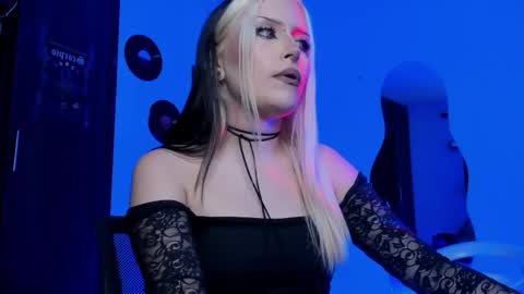 Goddess online show from April 11, 3:22 am