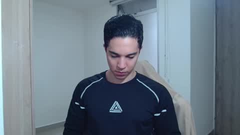 Twitter Scott brasher1 Instagram Camiloestuardo2 online show from January 13, 9:20 pm