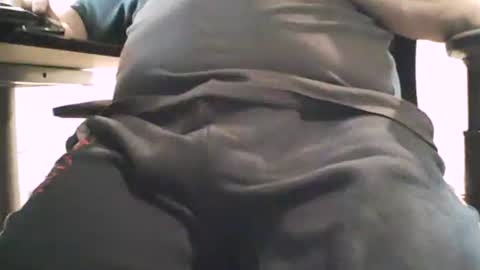 scottie813 online show from March 2, 12:01 pm