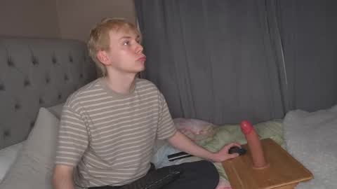 danny online show from May 1, 8:47 pm