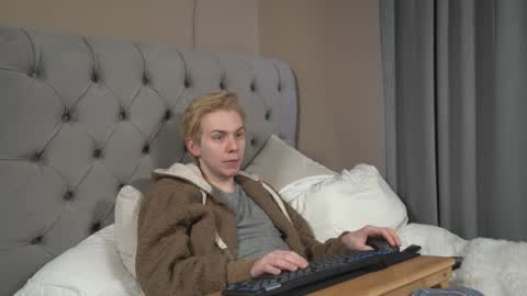 danny online show from March 5, 2:26 pm