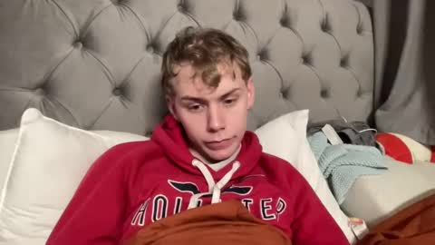 Snapshot of scottish_twink01 chatting on January 19, 10:17 pm danny online show from January 19, 10:17 pm