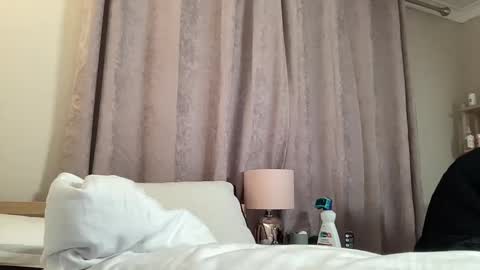 Snapshot of scottish_twink01 chatting on September 19, 1:10 am danny online show from September 19, 1:10 am