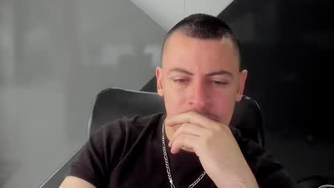 Ricardo online show from February 19, 1:32 pm