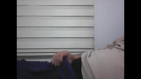 Evren online show from February 23, 8:33 pm