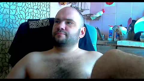 scuban87 online show from May 8, 9:26 am